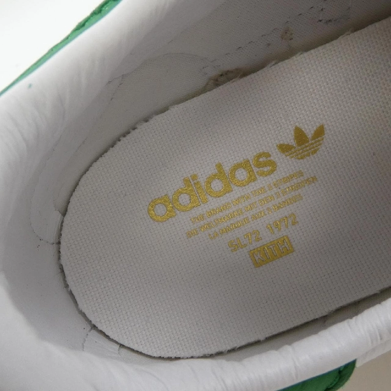Giày thể thao ADIDAS - Hàng hiệu Authentic 907250