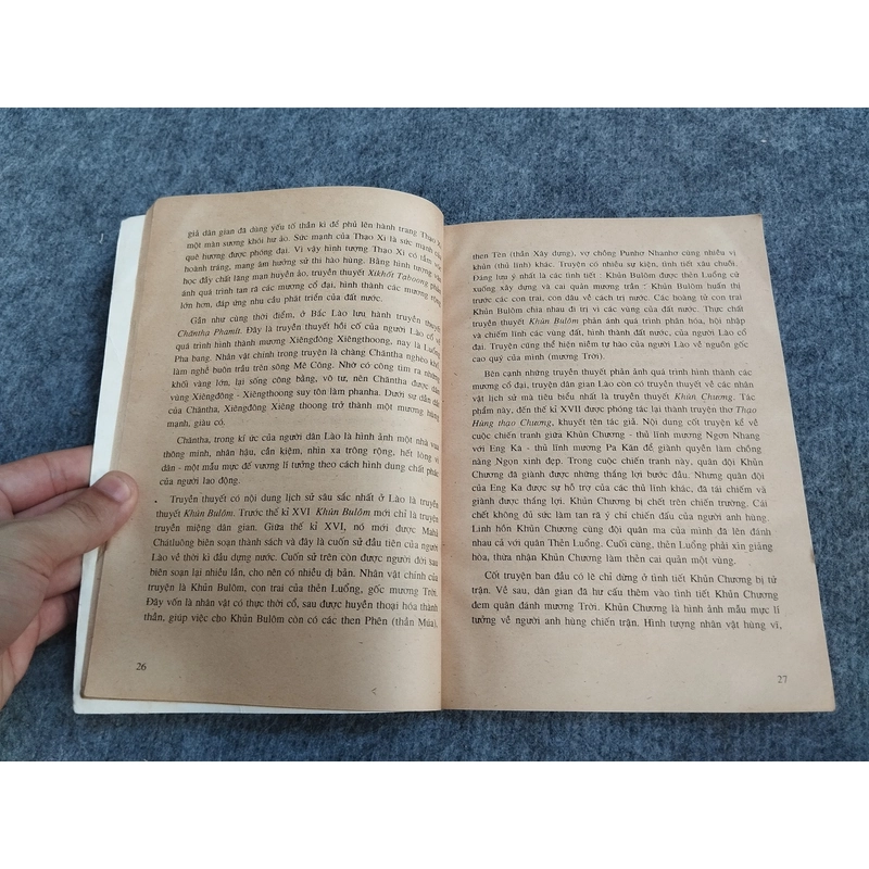 VĂN HỌC ĐÔNG NAM Á 551787