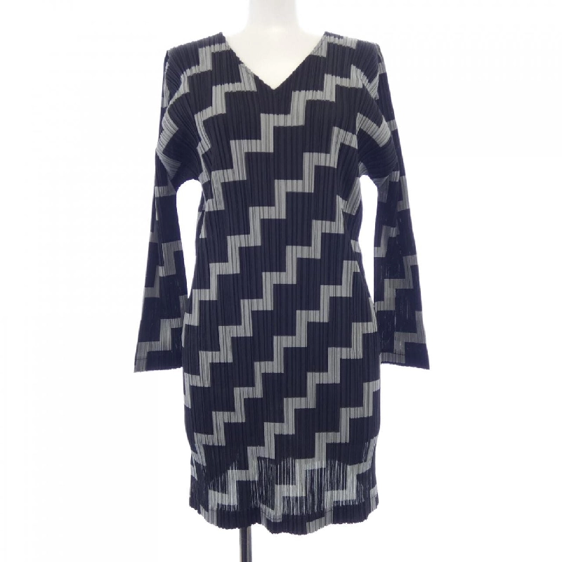 【Mã giảm giá】Áo PLEATS PLEASE 641051