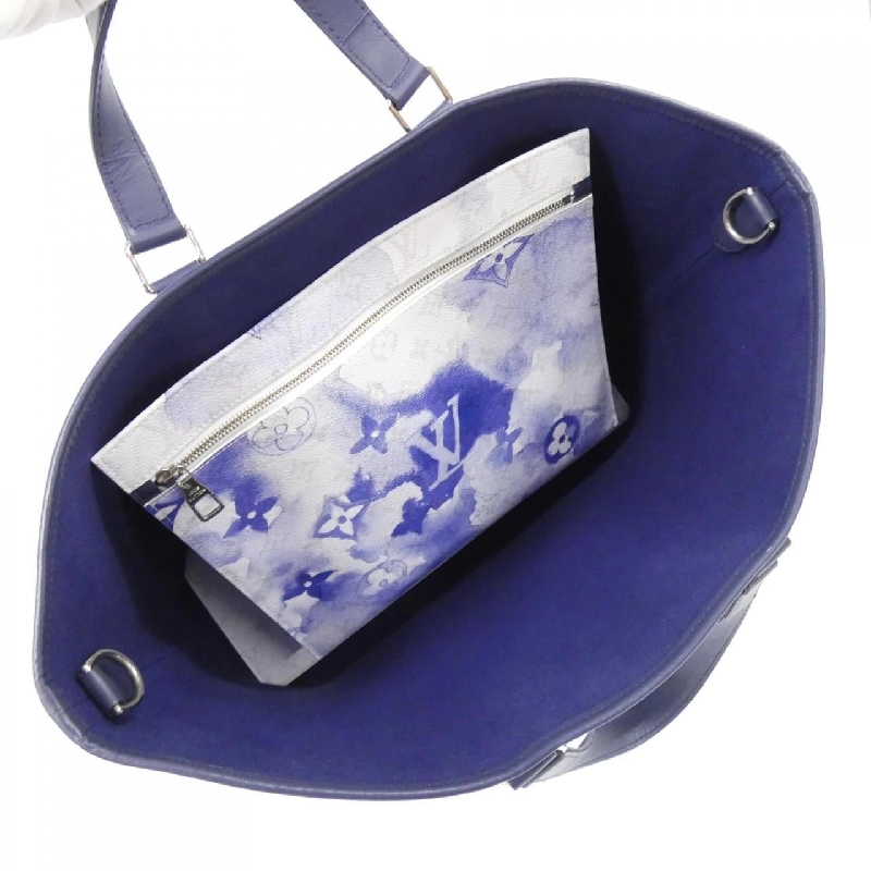 Túi xách cuối tuần Monogram màu nước Louis Vuitton GM M45755 611292