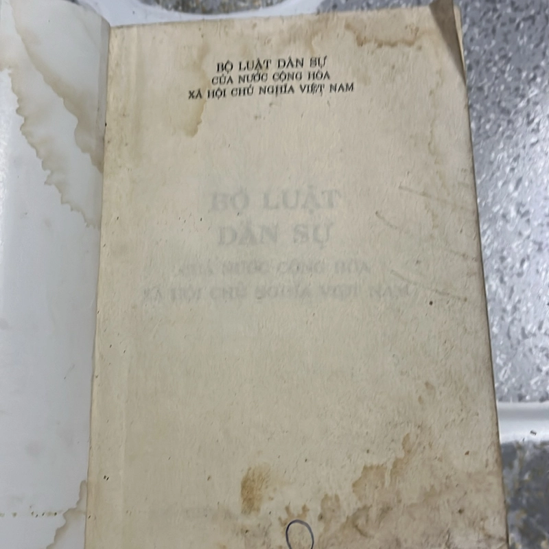 Bộ luật dân sự 1995 469743