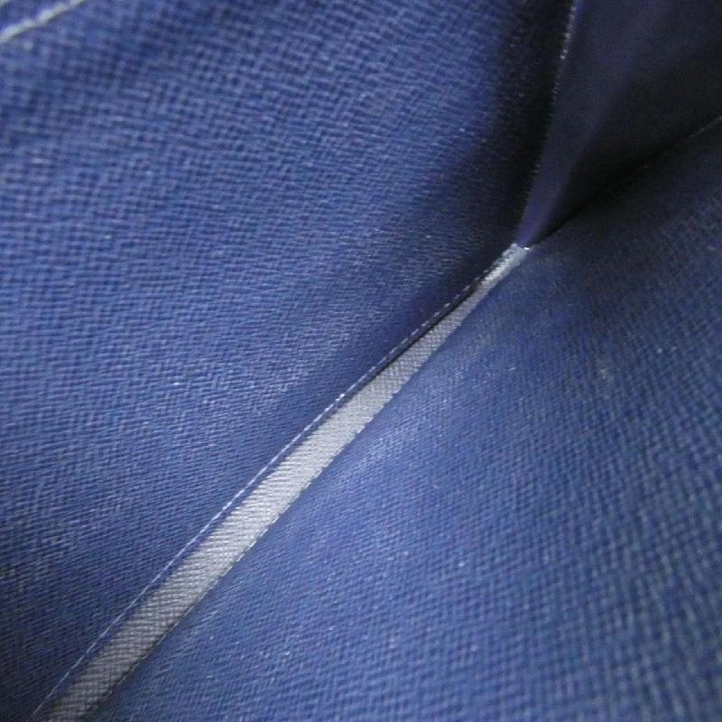 Ví Louis Vuitton Taiga Zippy XL M44276 621750