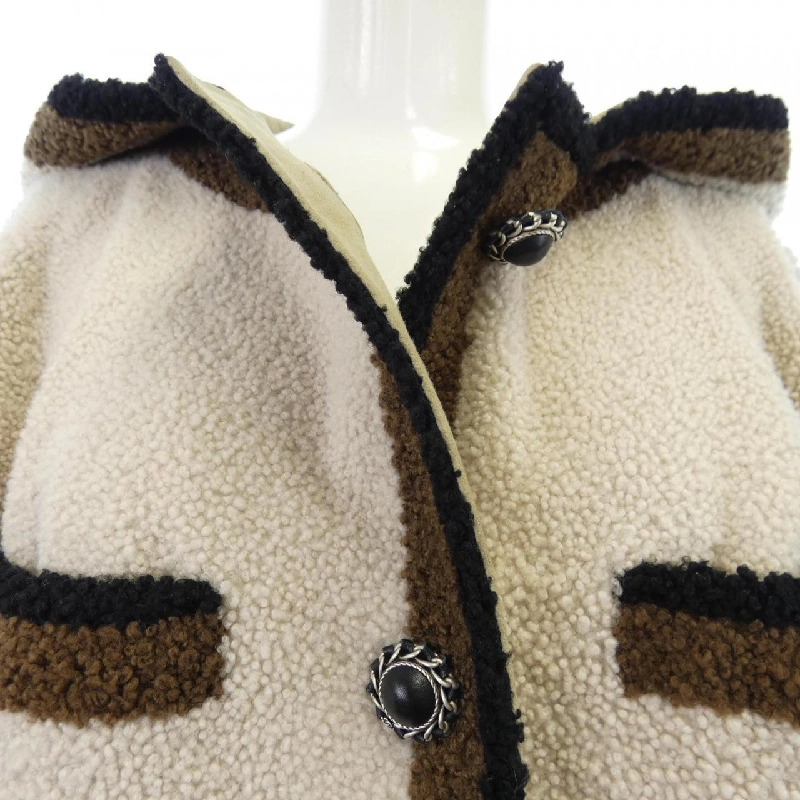 Áo khoác lông cừu CHANEL 632974