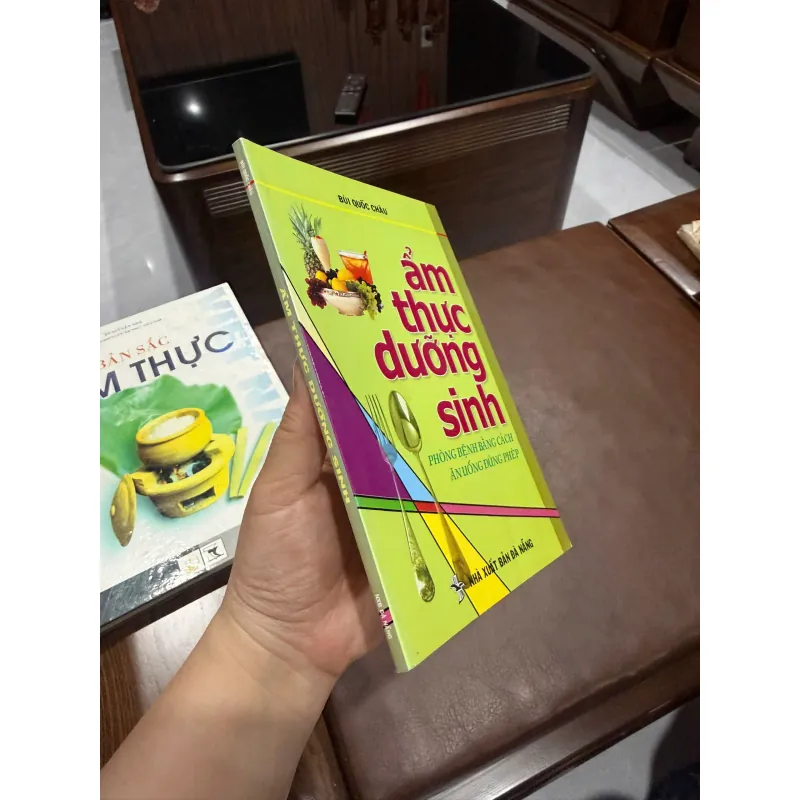 ẨM THỰC DƯỠNG SINH – BÙI QUỐC CHÂU- K3 1005851