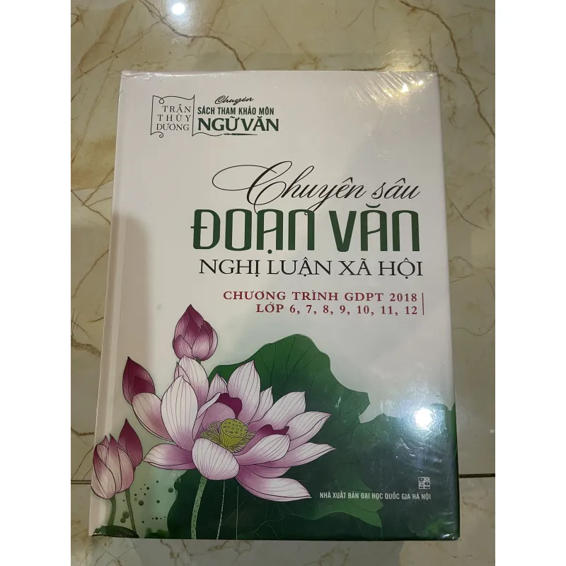 Chuyên sâu Đoạn văn nghị luận xã hội - Chương trình GDPT 2018 lớp 6,7,8,9,10,11,12  748601