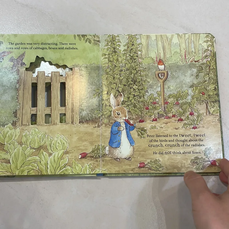 NGOẠI VĂN sách tiếng anh trẻ em PETER RABBIT - a peep-inside Tale - truyện kinh điển hay 1027884