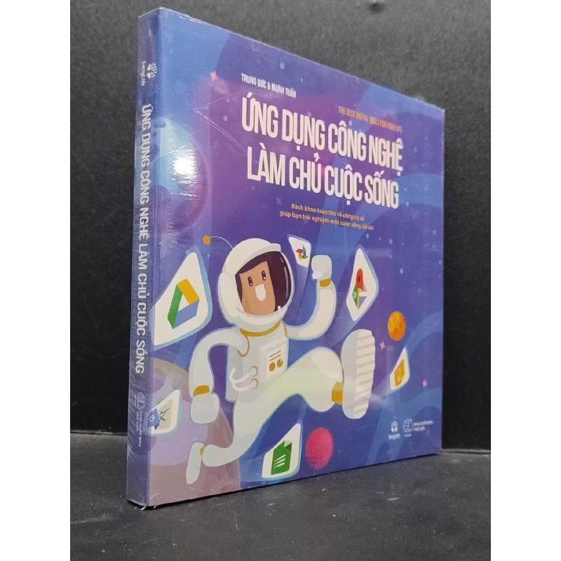 Ứng Dụng Công Nghệ Làm Chủ Cuộc Sống Trung Đức và Mạnh Tuấn khổ vuông mới 100% HCM1304 khoa học 914095