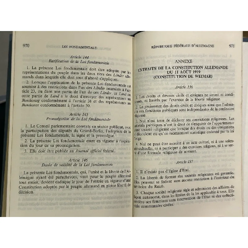 Recueil des constitutions Européennes 609206