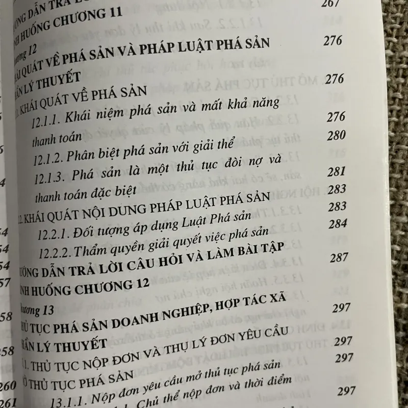 Hướng dẫn Học môn luật thương mại- 330 trang  1033444