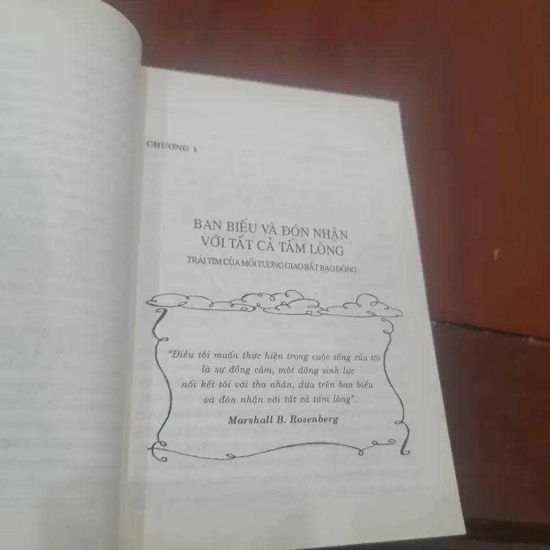 TƯƠNG GIAO BẤT BẠO ĐÔNG, ngôn ngữ của trung thực và tâm cảm 592704