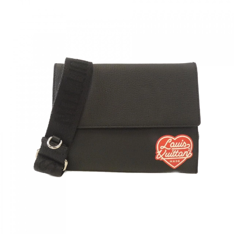 Túi xách vai Louis Vuitton Monogram Drip Trio Pouch M81013 - Hàng hiệu Chính hãng 764846