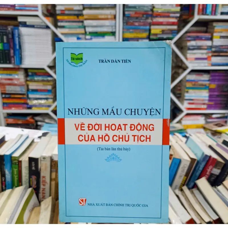 Những mẩu chuyện về đời hoạt động của Hồ Chủ Tịch 🌻 577673