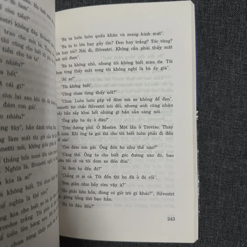 Trừng phạt - Donna Leon 760915