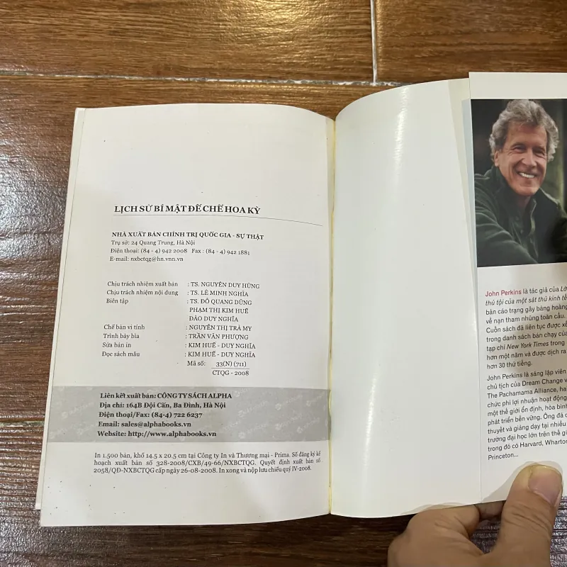 Lịch Sử Bí Mật Đế Chế Hoa Kỳ - John Perkins (7) 749379