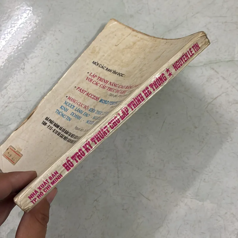 Hỗ trợ kỹ thuật cho lập trình hệ thống (Tập 2) - Nguyễn Lê Tín 1006902