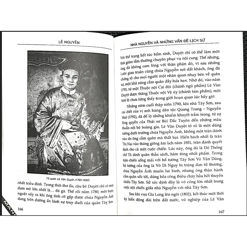 NHÀ NGUYỄN VÀ NHỮNG VẤN ĐỀ LỊCH SỬ - Tác giả LÊ NGUYỄN 1027746