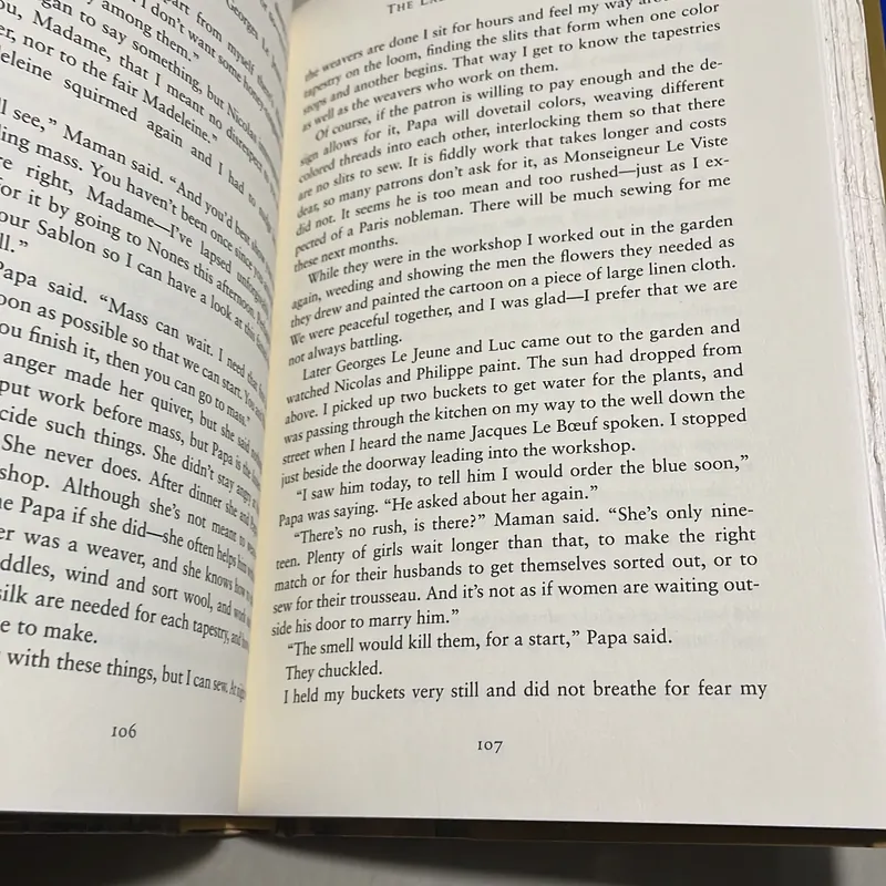 Combo 2 quyển của Tracy Chevalier 723072