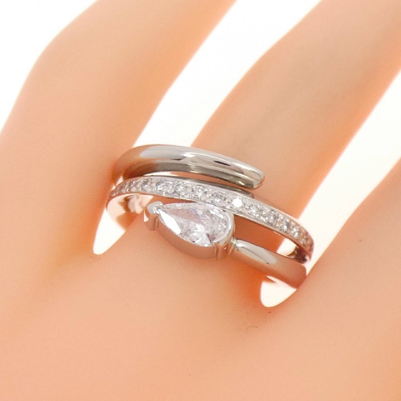 Nhẫn kim cương PT900 0.381CT 670085