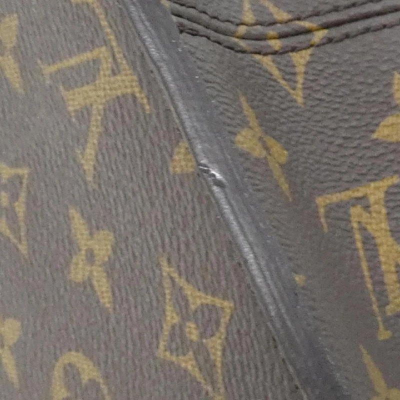 Túi xách vai Louis Vuitton Monogram Pallas M45592 611830