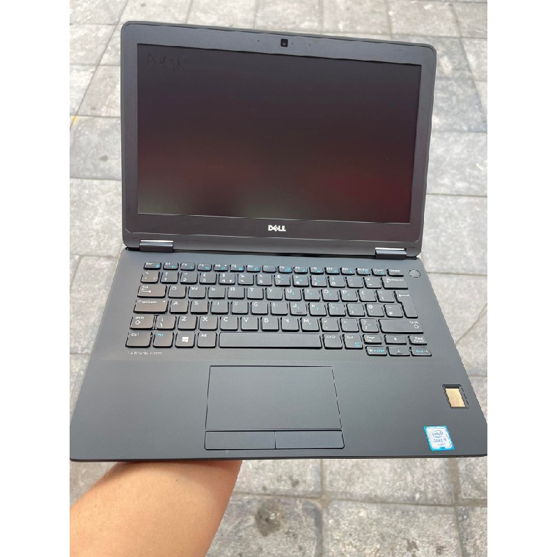 Dell latitude 7270 i5, ram 8 gh, ssd 256gh 17568