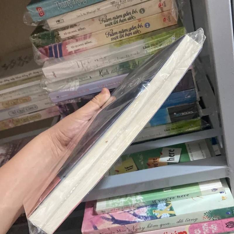 Không gian song song - Ngô Trầm Thuỷ 960094