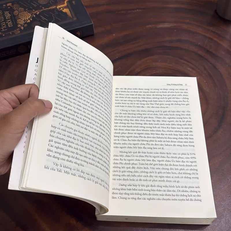 II Tác Phẩm Đoạt Giải Thưởng Pulitzer: Súng Vi Trùng Và Thép - JARED DIAMOND - 2022 976225
