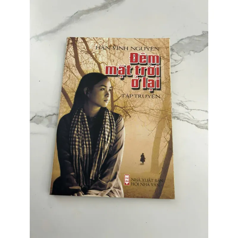 Đêm Mặt Trời Ở Lại - Hàn Vĩnh Nguyên 602122