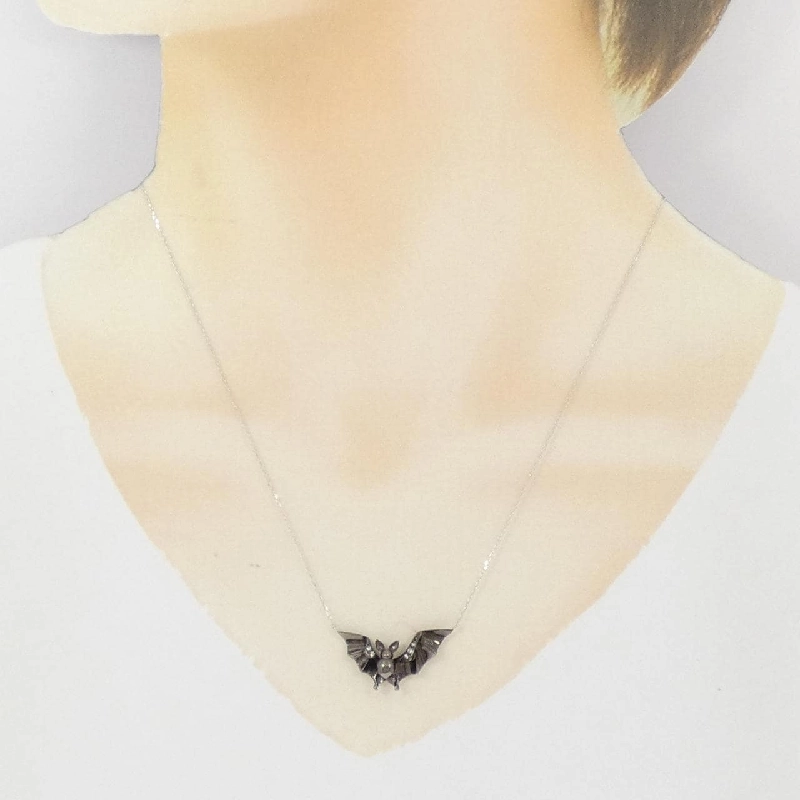 K18BG/K18WG Dây chuyền kim cương hình dơi 0.03CT - Hàng hiệu Chính hãng 865071