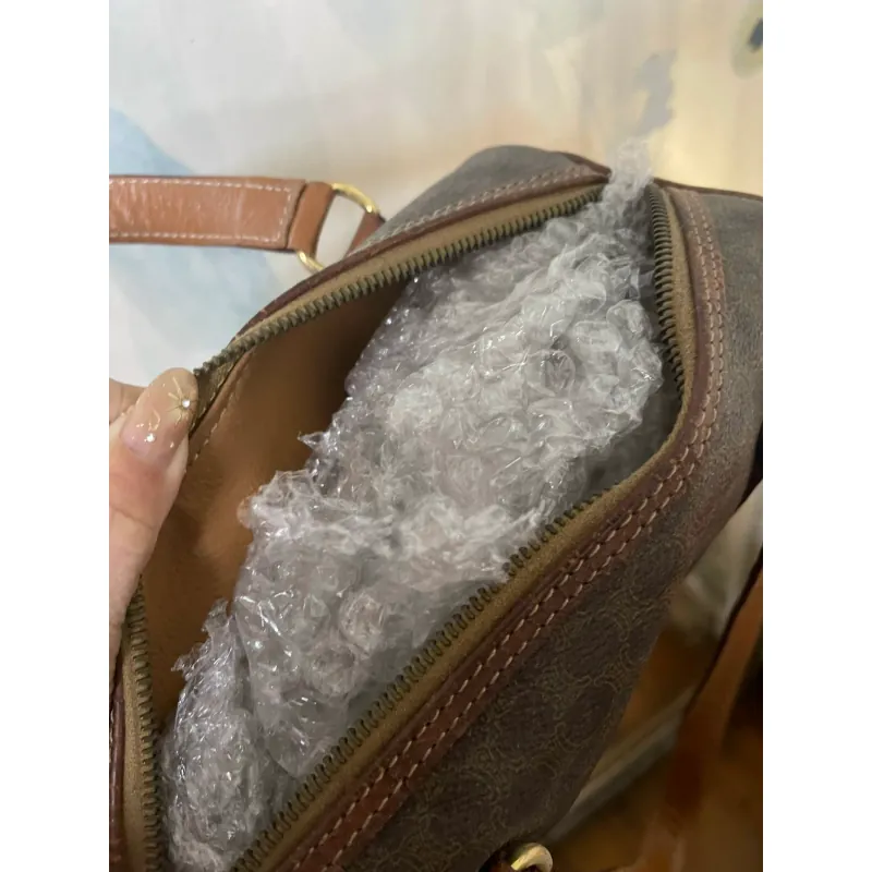 VINTAGE CELINE CYLINDER BAG 958717