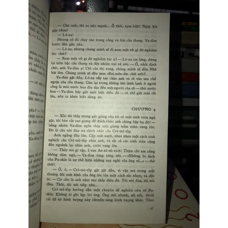 Những người sinh viên - Iu. Tri-pho-nốp 799513