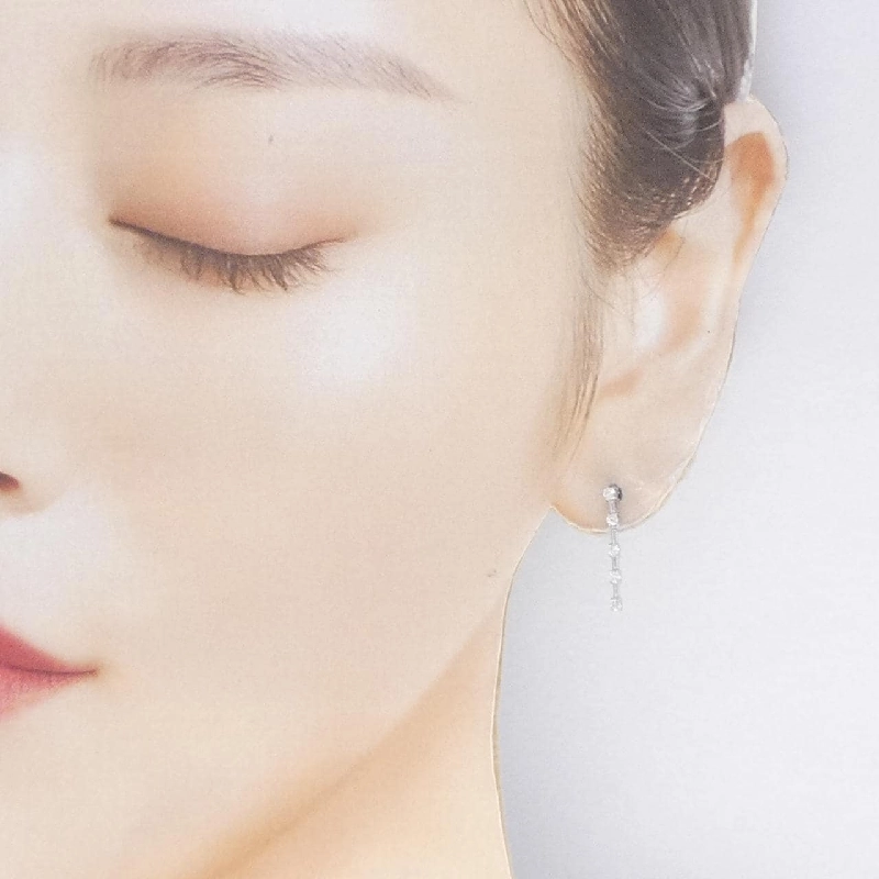 K18WG Bông tai kim cương 0.2CT - Hàng hiệu Chính hãng 863082