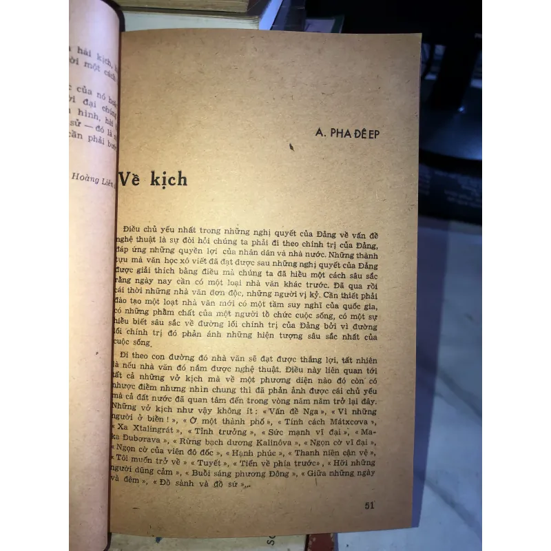 Kinh nghiệm viết kịch 1005687