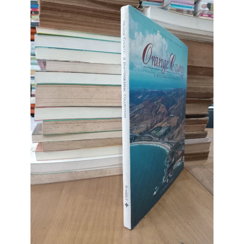 Orange County: A Photographic Collection 797805