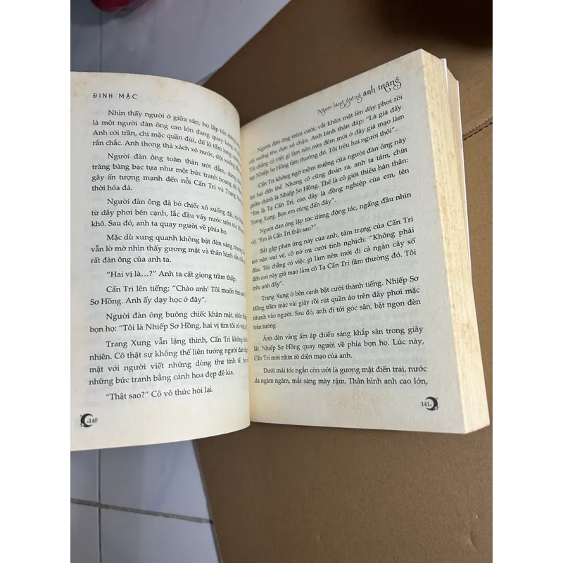 Người láng giềng ánh trăng 562492