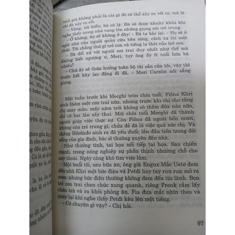 TIẾNG CHIM HÓT TRONG BỤI MẬN GAI - PHẠM MẠNH HÙNG 744838