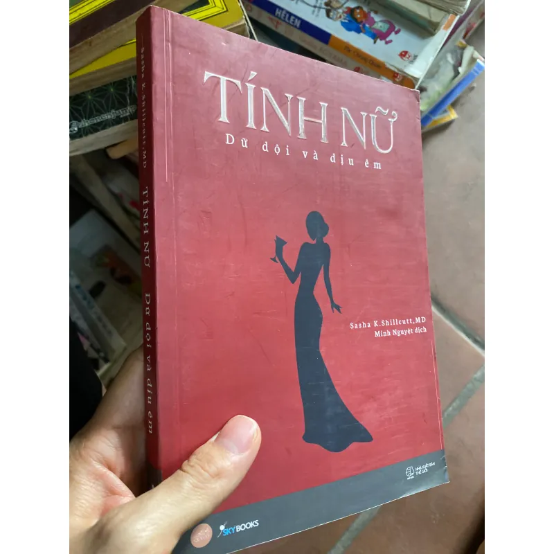 Sách tính nữ dữ dội và dịu êm 309894