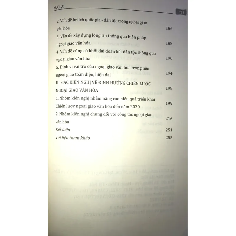 Ngoại giao văn hoá Việt Nam  740525