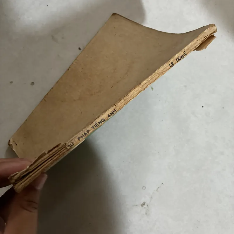 Ngữ Pháp Tiếng Anh (cụm từ mệnh đề câu) - Lê Dũng - 1990s 521476