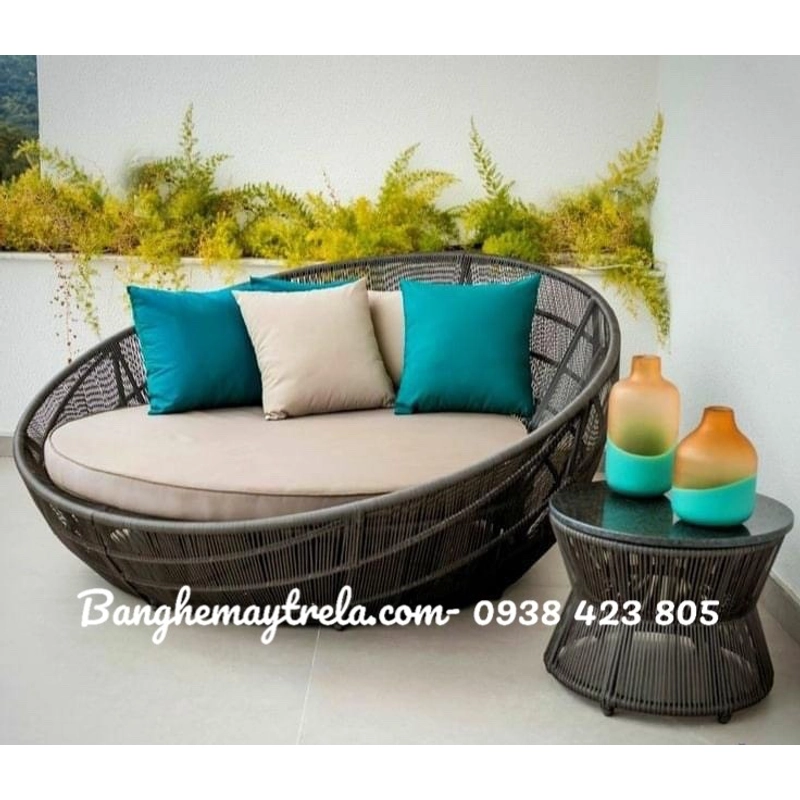 Giường tròn hồ bới mây nhựa 531611