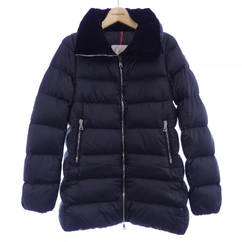 Áo khoác lông vũ MONCLER 640210