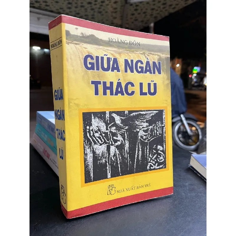 Giữa ngàn thác lũ - Hoài Đôn 185722