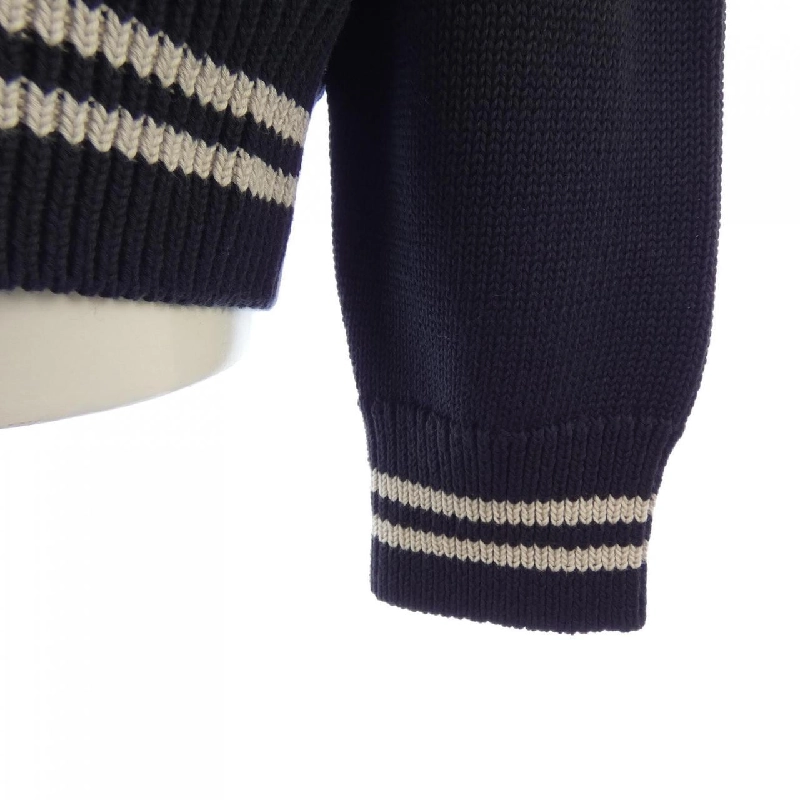 Moncler MONCLER 20919B00033 Áo khoác lông - Hàng hiệu Chính hãng 901279