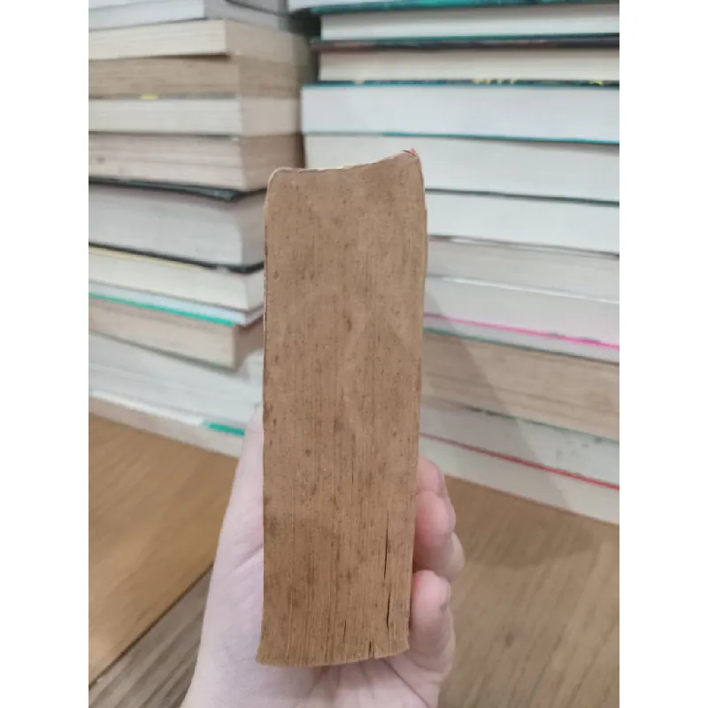 Kill the messenger - Tami Hoag 716410