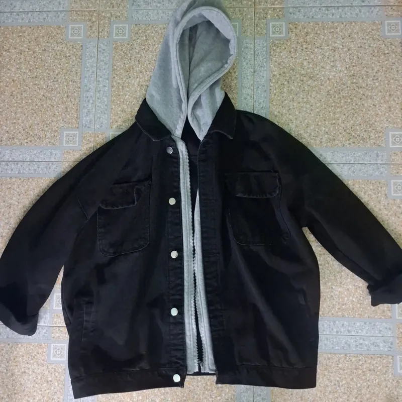 Mình pass lại áo khoác jeans như hình ạ 701141