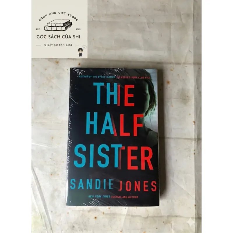 The Half Sister - Sandie Jones 801096