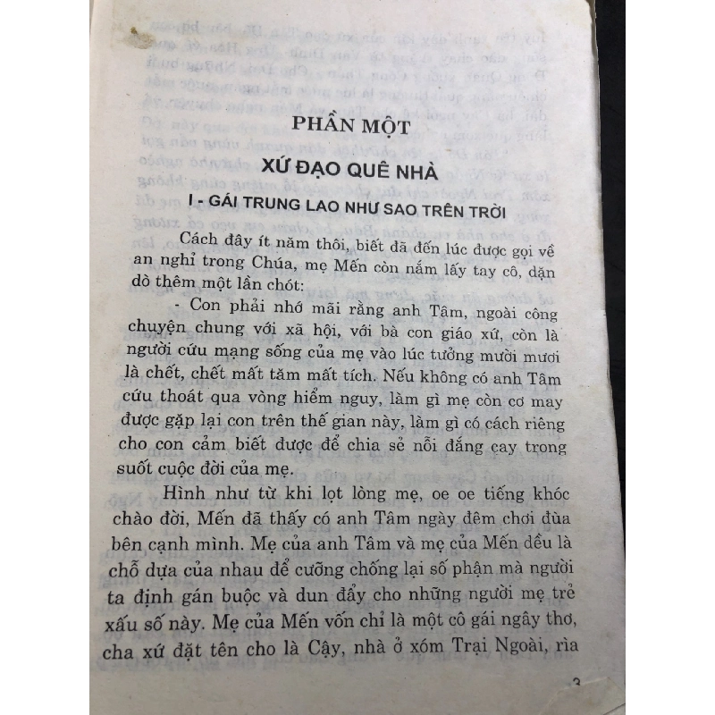 Tháp chuông ráng đỏ mới 80% ố bẩn có dấu mộc và viết nhẹ 2002 Mai Thanh Hải HPB0906 SÁCH VĂN HỌC 914833