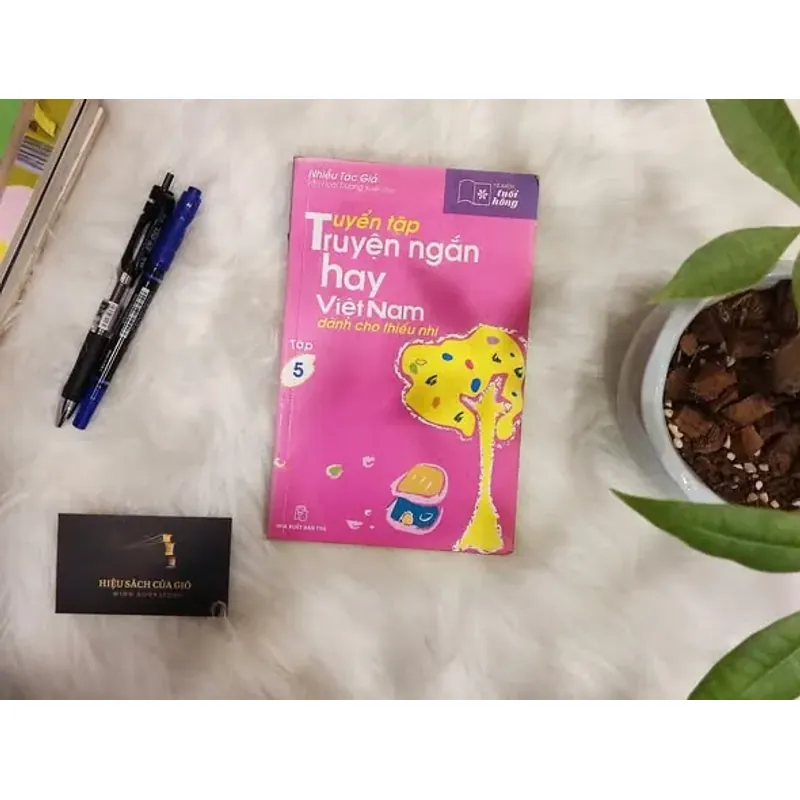 Tuyển tập truyện ngắn hay Việt Nam dành cho thiếu nhi 603165