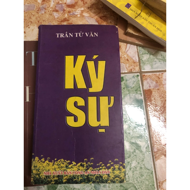 ký sự trần tử văn khổ nhỏ in năm 2003 460829