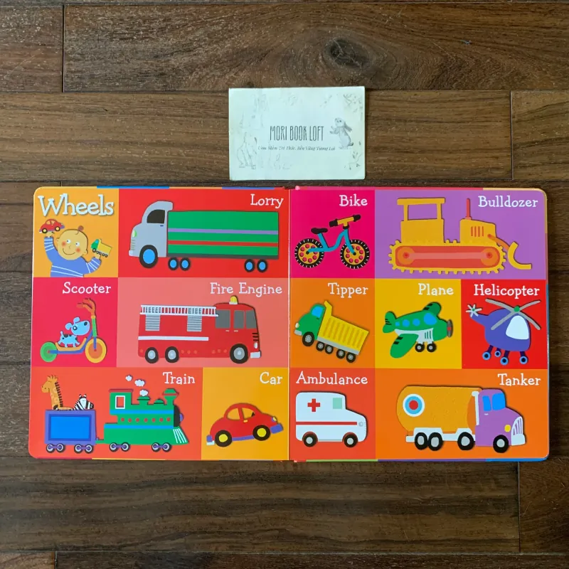 Sách ngoại văn My First Words (Picture Dictionary), Used, Bìa cứng, Board Book 587616