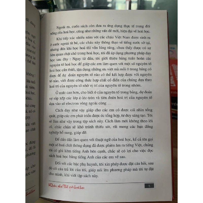 Khám phá thế giới hoá học -Trần Ngọc Mai 779864